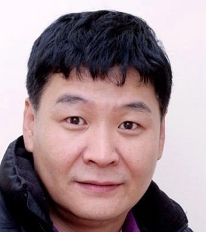 Yoon Hak Ryul